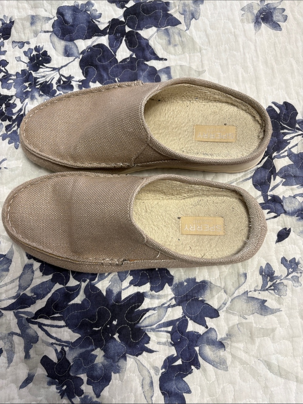 Sperry Women’s Slip-On Canvas Mule in Taupe Beige